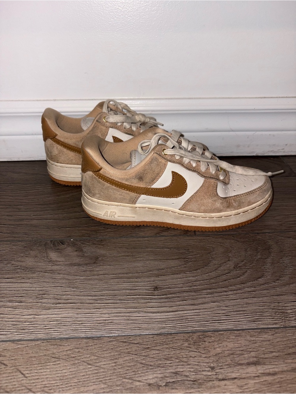 Nike Air Force 1 Low Top Sneakers - Tan, White & Brown